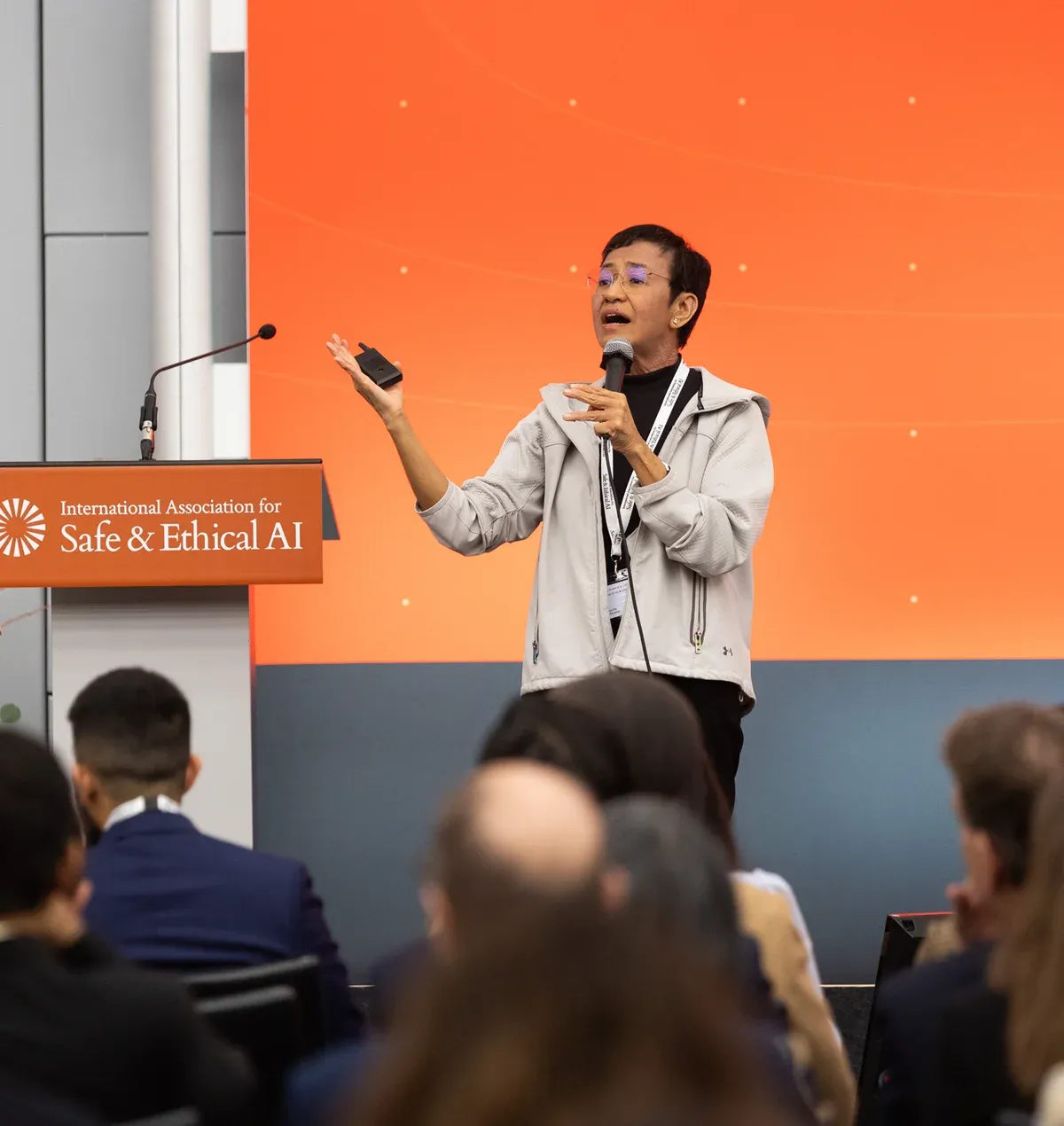 missing alt for featured image