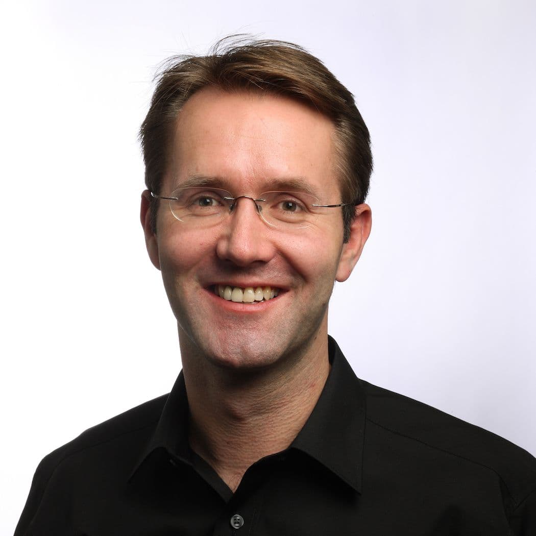 Testimonial portrait