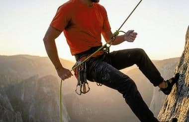 missing alt for featured image